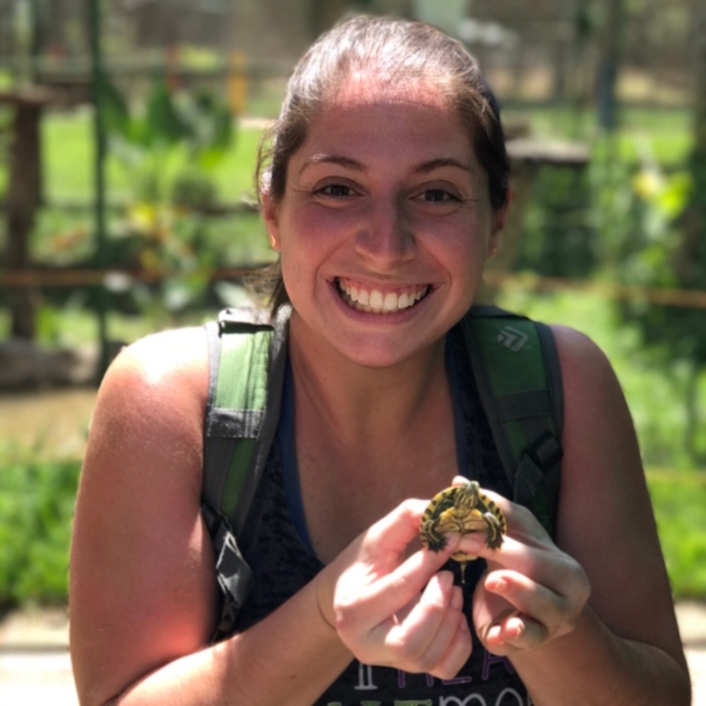 Meet your Posher, Corinne